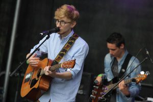 Lukas Herbertson auf der Hauptbühne. (Foto: Björn Othlinghaus)