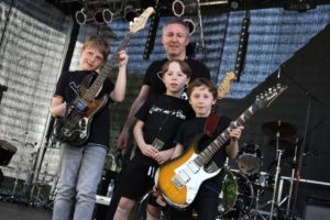 Die Kinderband Wat aufs Ohr war zum Auftakt des Festivals zu sehen und zu hören. (Foto: Björn Othlinghaus)