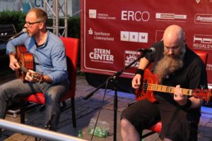 Die beiden rauen Gesellen Mario und Cooker bilden das Duo mannammeer. (Foto: Björn Othlinghaus)